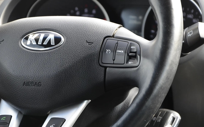 Kia Sportage cena 62500 przebieg: 89801, rok produkcji 2015 z Sompolno małe 781